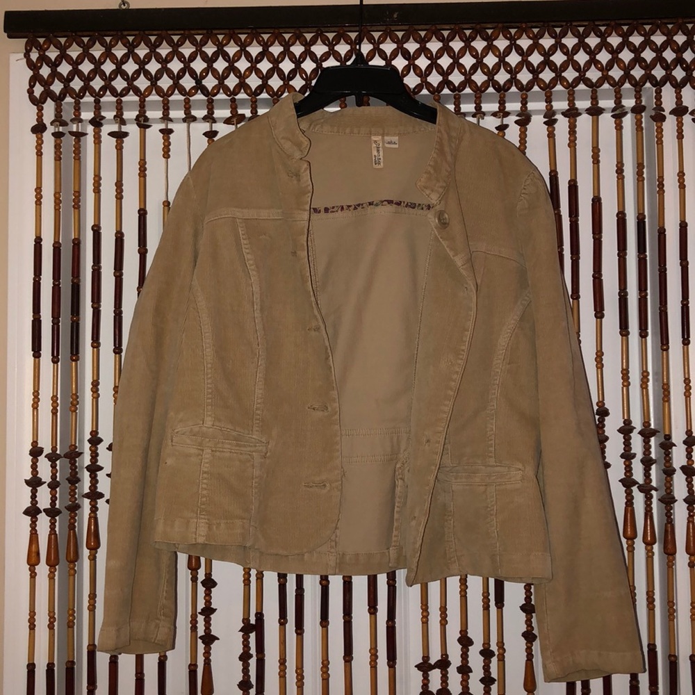 st. john’s bay beige jacket
